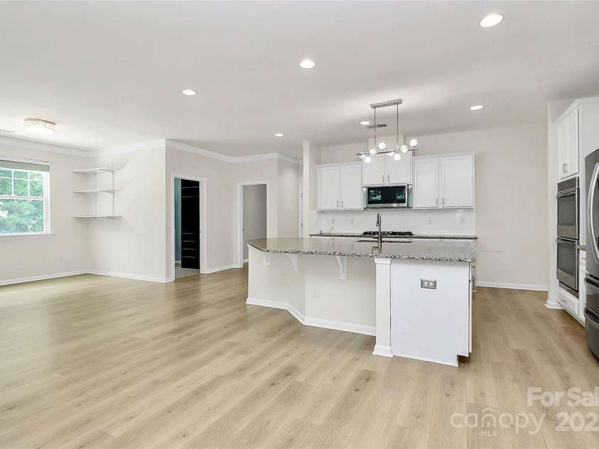 1104 Snowbird Lane, Waxhaw, NC 28173.  MLS# CAR4288166, YatesRealty ID 25474. 