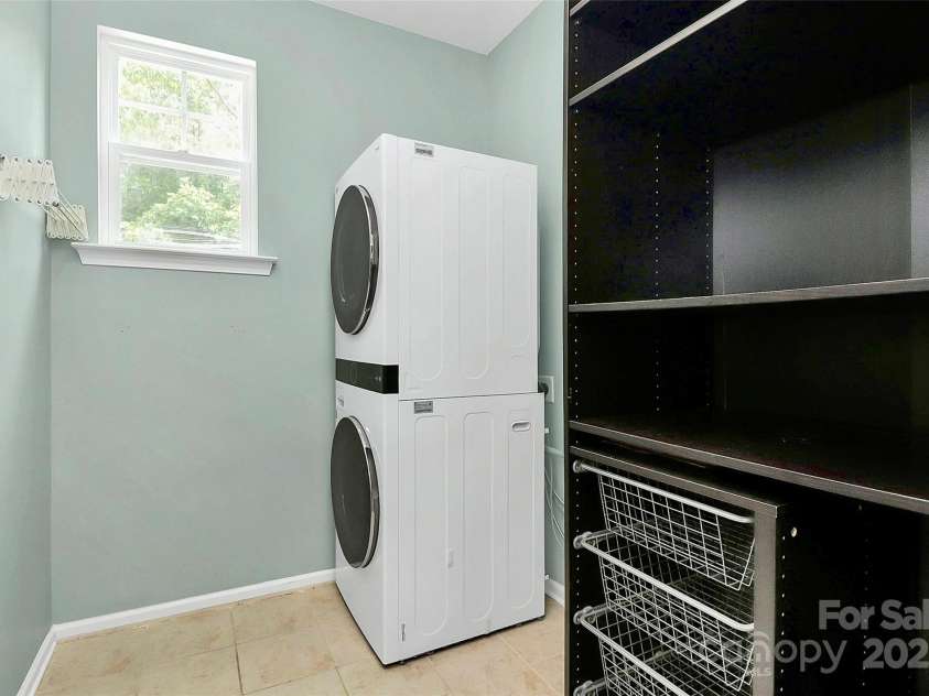 1104 Snowbird Lane, Waxhaw, NC 28173.  MLS# CAR4288166, YatesRealty ID 25474. 