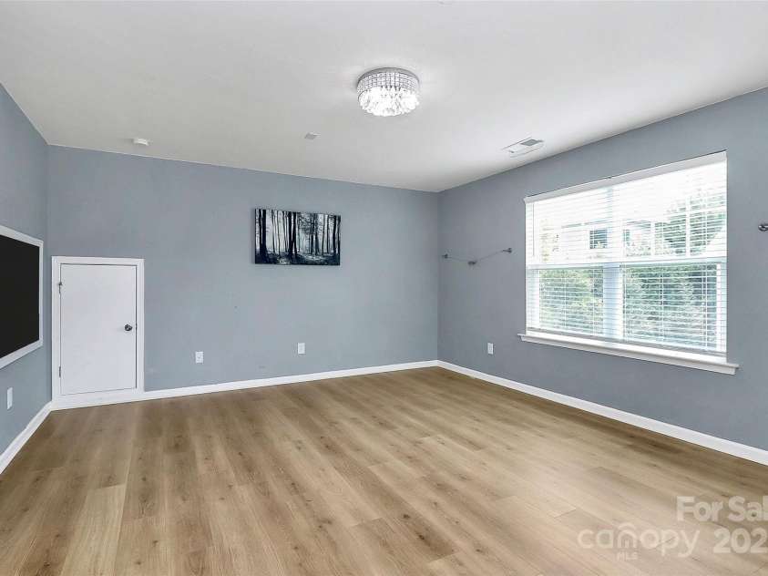 1104 Snowbird Lane, Waxhaw, NC 28173.  MLS# CAR4288166, YatesRealty ID 25474. 