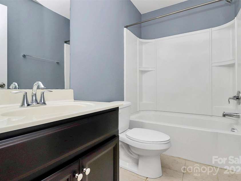 1104 Snowbird Lane, Waxhaw, NC 28173.  MLS# CAR4288166, YatesRealty ID 25474. 