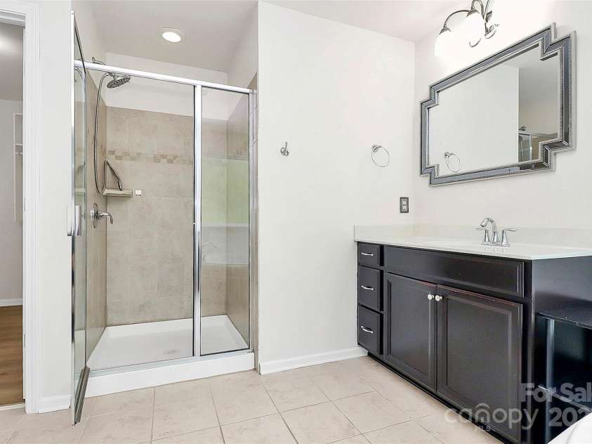 1104 Snowbird Lane, Waxhaw, NC 28173.  MLS# CAR4288166, YatesRealty ID 25474. 