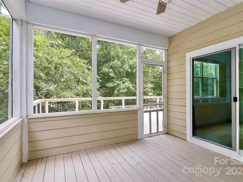 1104 Snowbird Lane, Waxhaw, NC 28173.  MLS# CAR4288166, YatesRealty ID 25474. 