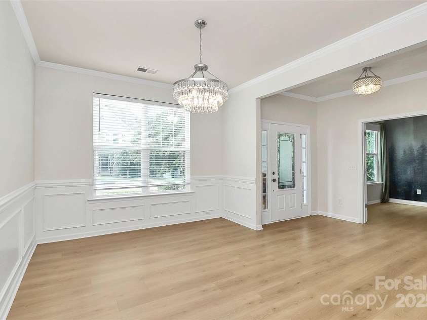 1104 Snowbird Lane, Waxhaw, NC 28173.  MLS# CAR4288166, YatesRealty ID 25474. Office