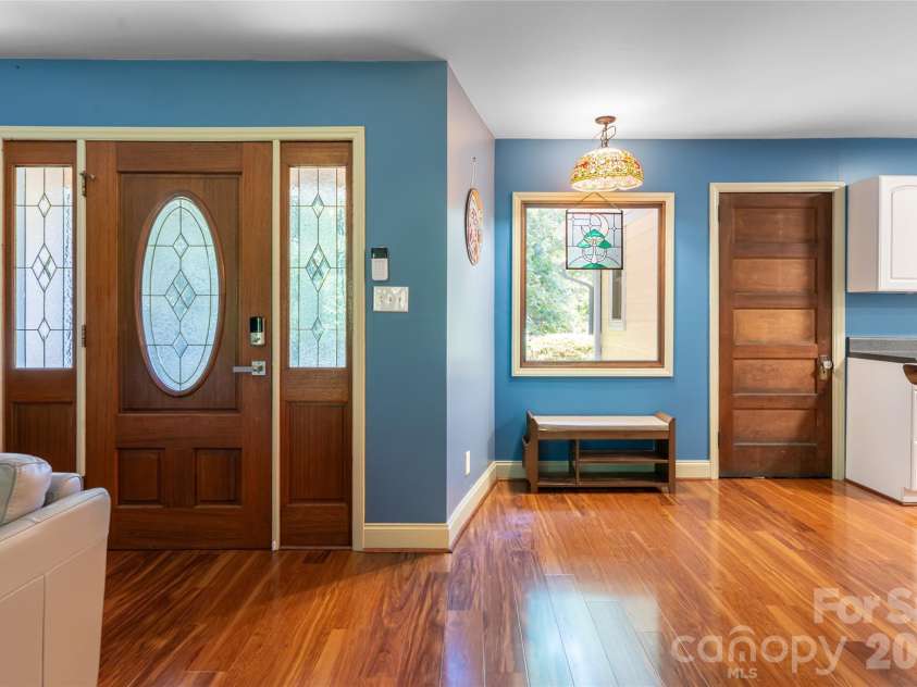 26 Utopia Road, Asheville, NC 28805.  MLS# CAR4382071, YatesRealty ID 25474. 