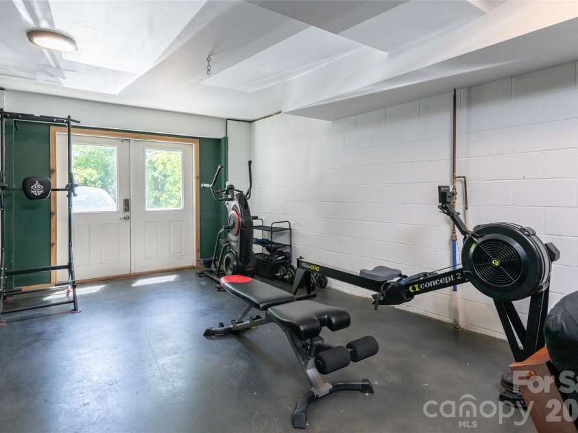 26 Utopia Road, Asheville, NC 28805.  MLS# CAR4382071, YatesRealty ID 25474. 