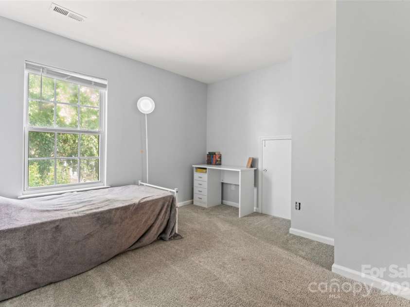 945 Heritage Parkway, Fort Mill, SC 29715.  MLS# CAR4265044, YatesRealty ID 25475. 