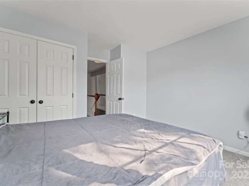 945 Heritage Parkway, Fort Mill, SC 29715.  MLS# CAR4265044, YatesRealty ID 25475. 