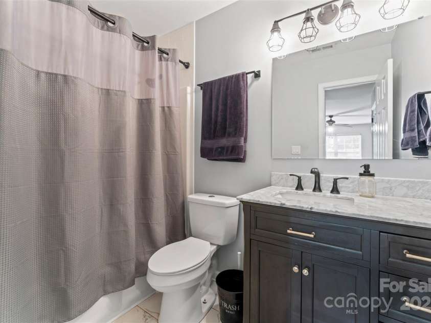 945 Heritage Parkway, Fort Mill, SC 29715.  MLS# CAR4265044, YatesRealty ID 25475. 