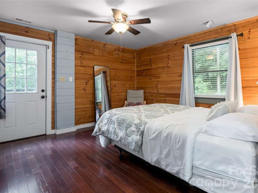 4035 Bald Creek Road, Clyde, NC 28721.  MLS# CAR4376905, YatesRealty ID 25476. 