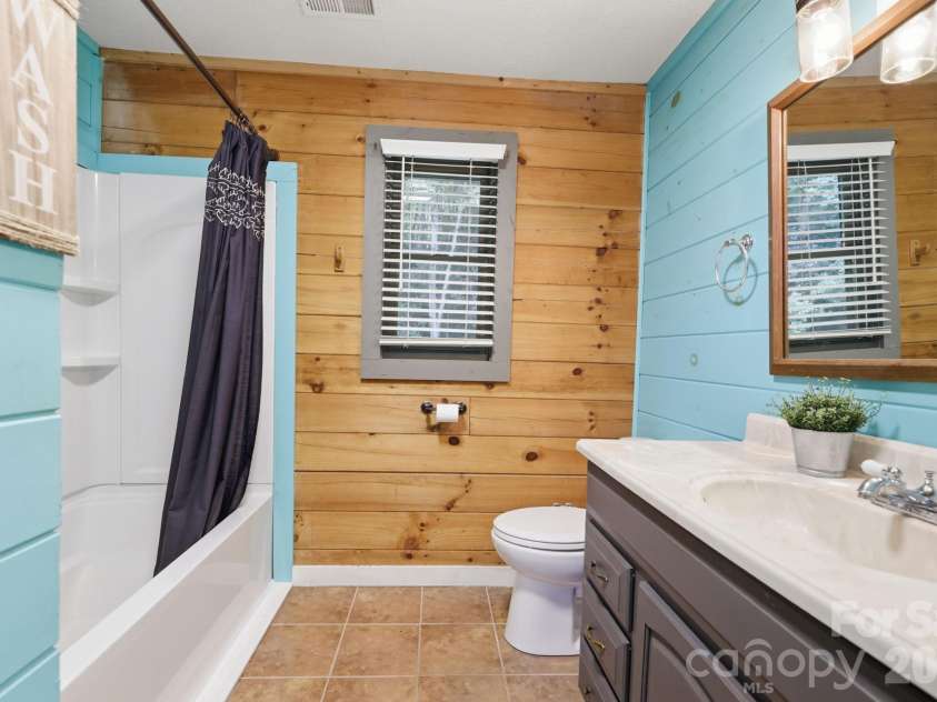 4035 Bald Creek Road, Clyde, NC 28721.  MLS# CAR4412288, YatesRealty ID 25476. 