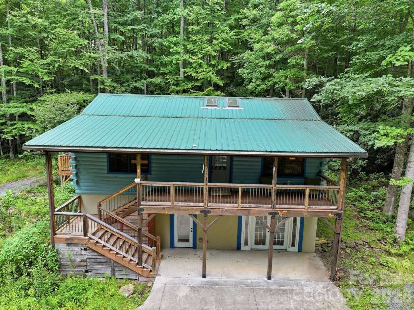 4035 Bald Creek Road, Clyde, NC 28721.  MLS# CAR4412288, YatesRealty ID 25476. 