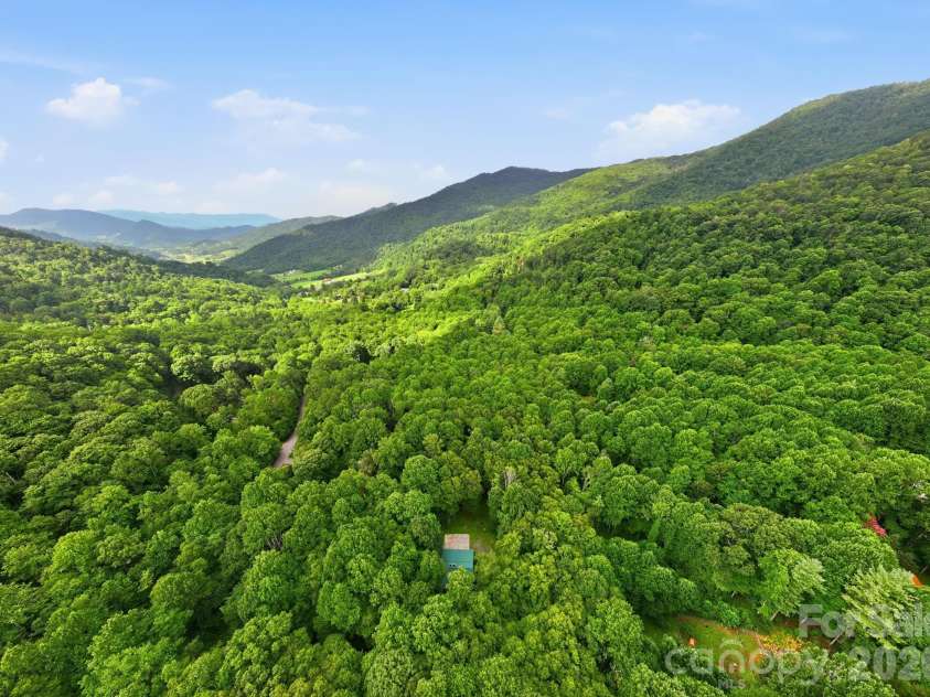 4035 Bald Creek Road, Clyde, NC 28721.  MLS# CAR4412288, YatesRealty ID 25476. 