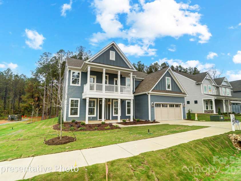 2028 Cedar Falls Drive, Waxhaw, NC 28173.  MLS# CAR4250903, YatesRealty ID 25477. 