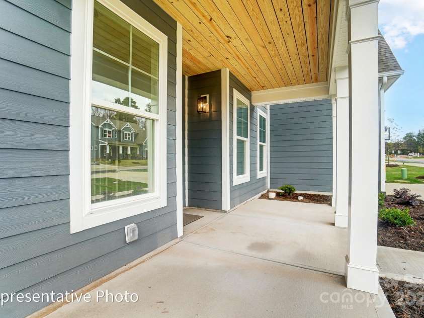 2028 Cedar Falls Drive, Waxhaw, NC 28173.  MLS# CAR4250903, YatesRealty ID 25477. 