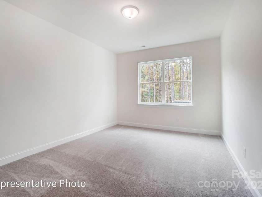 2028 Cedar Falls Drive, Waxhaw, NC 28173.  MLS# CAR4250903, YatesRealty ID 25477. 