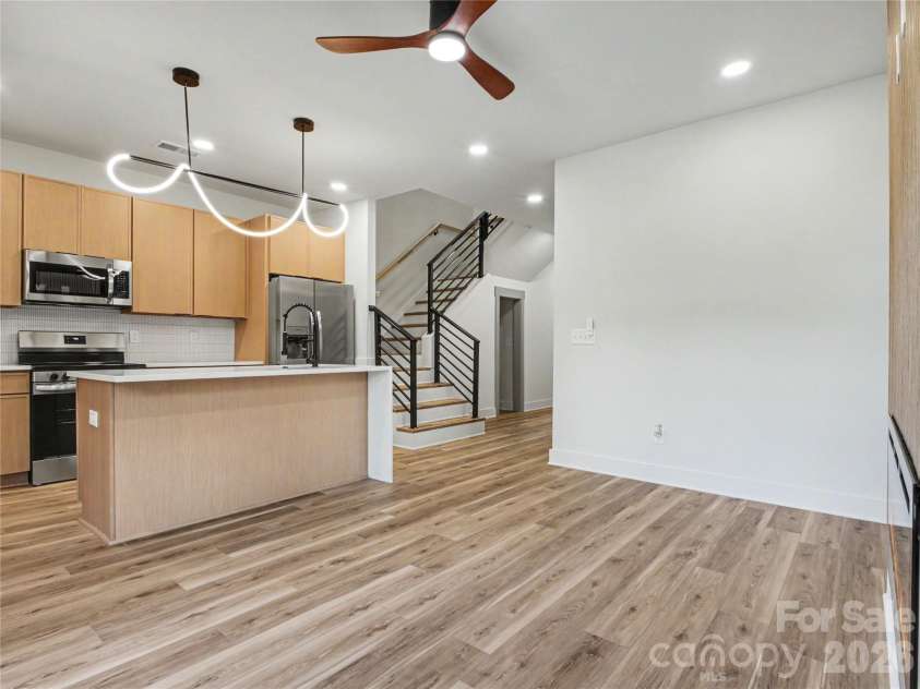 587 Central Drive, Concord, NC 28027.  MLS# CAR4381672, YatesRealty ID 25477. 