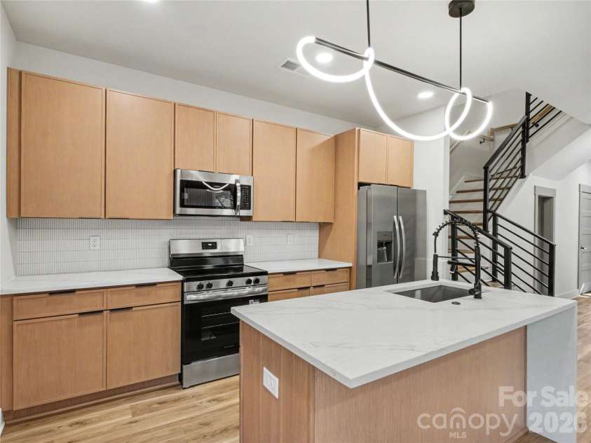 587 Central Drive, Concord, NC 28027.  MLS# CAR4381672, YatesRealty ID 25477. 