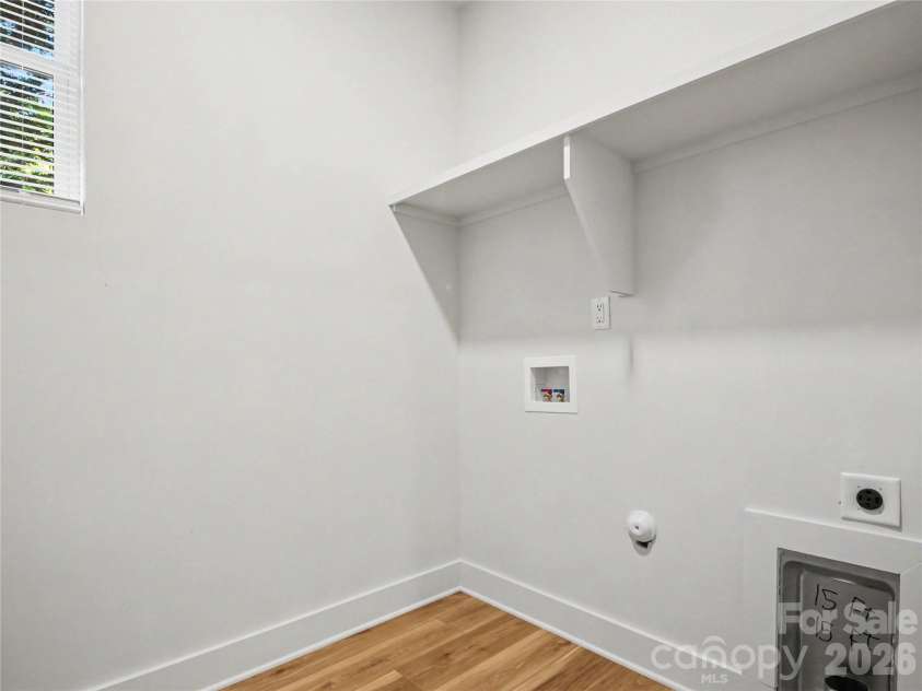 587 Central Drive, Concord, NC 28027.  MLS# CAR4381672, YatesRealty ID 25477. 