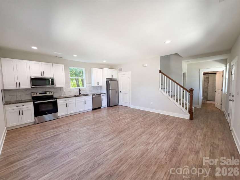 1402 Martin Luther King Avenue, Kannapolis, NC 28083.  MLS# CAR4381600, YatesRealty ID 25478. 