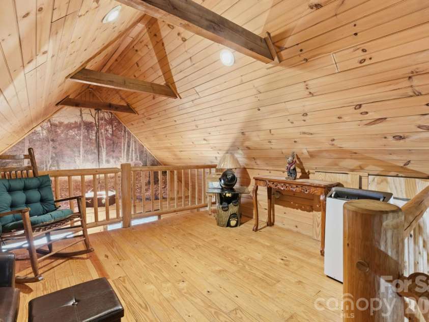 152 Rivercliff Drive, Stony Point, NC 28678.  MLS# CAR4385217, YatesRealty ID 25479. Loft