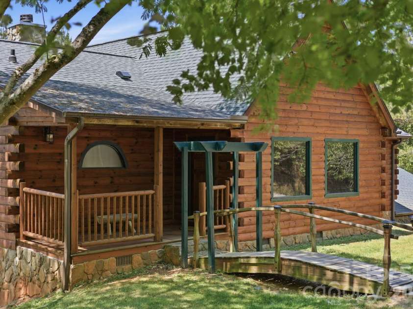 152 Rivercliff Drive, Stony Point, NC 28678.  MLS# CAR4385217, YatesRealty ID 25479. Porch + front Exterior