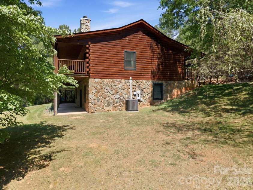 152 Rivercliff Drive, Stony Point, NC 28678.  MLS# CAR4385217, YatesRealty ID 25479. Rear Exterior
