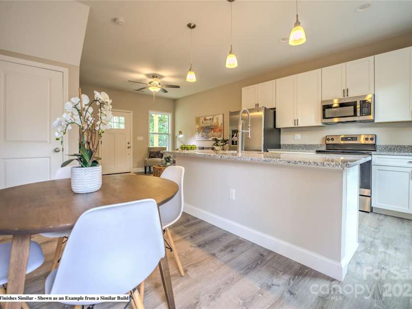 53 Acorn Lane, Waynesville, NC 28785.  MLS# CAR4270158, YatesRealty ID 25479. 