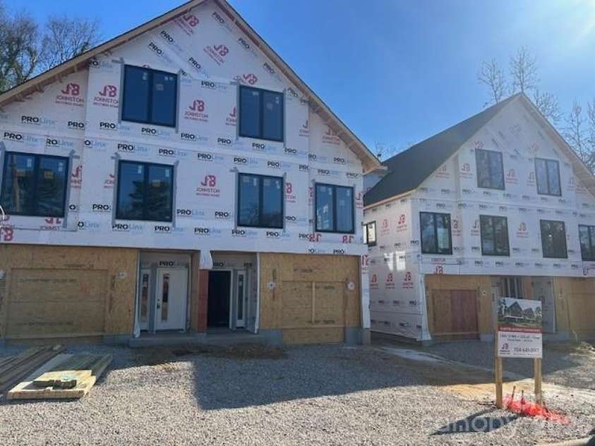 1510 Sumter Avenue, Charlotte, NC 28208.  MLS# CAR4338216, YatesRealty ID 2548. 