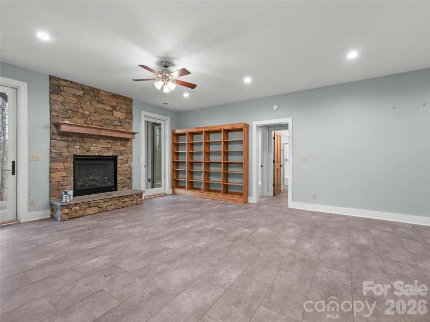 472 Cardinal Road, Brevard, NC 28712.  MLS# CAR4339828, YatesRealty ID 2548. Basement Den