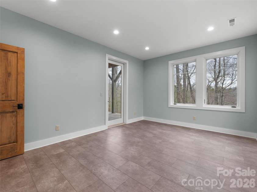 472 Cardinal Road, Brevard, NC 28712.  MLS# CAR4339828, YatesRealty ID 2548. Basement Office