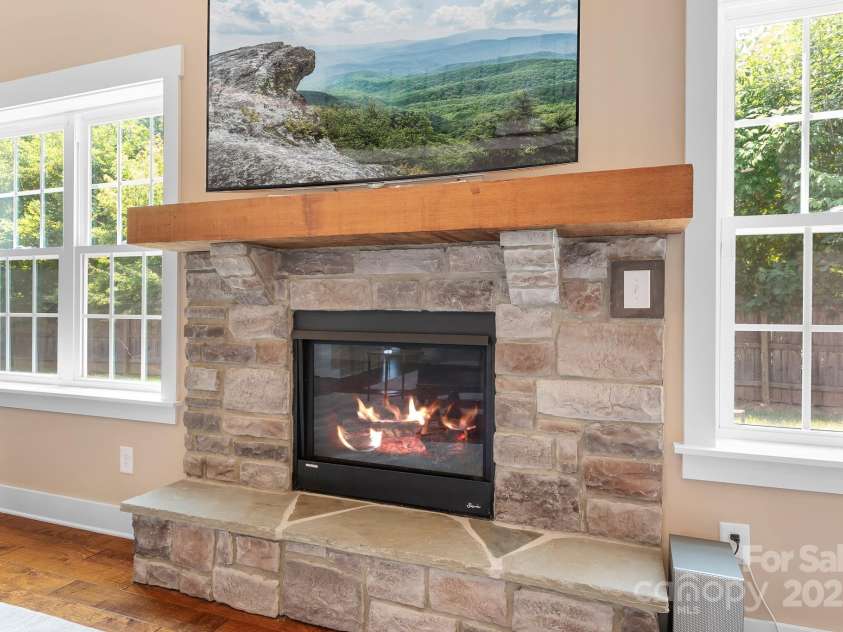 738 Kemp Road, Mooresville, NC 28117.  MLS# CAR4273057, YatesRealty ID 25481. 
