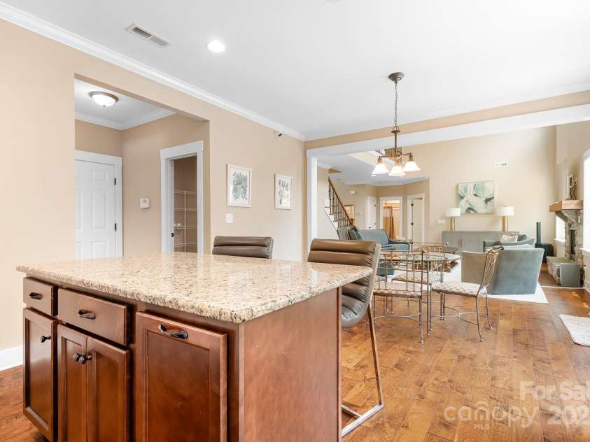 738 Kemp Road, Mooresville, NC 28117.  MLS# CAR4273057, YatesRealty ID 25481. 