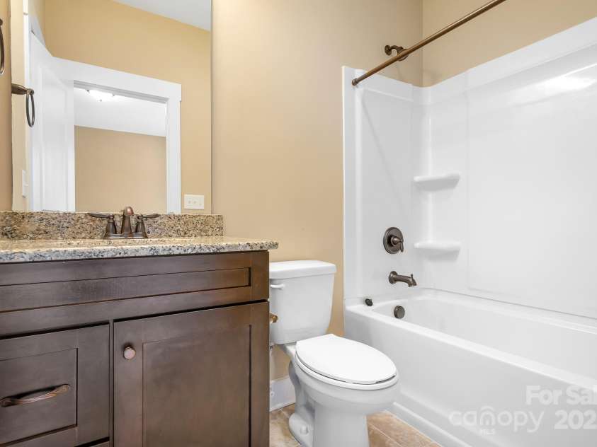 738 Kemp Road, Mooresville, NC 28117.  MLS# CAR4273057, YatesRealty ID 25481. 