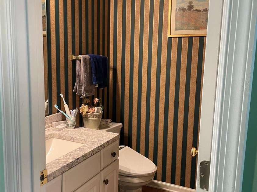 2836 Pickering Road, Greensboro, NC 27407.  MLS# CAR4275274, YatesRealty ID 25483. Half Bath- Downstairs