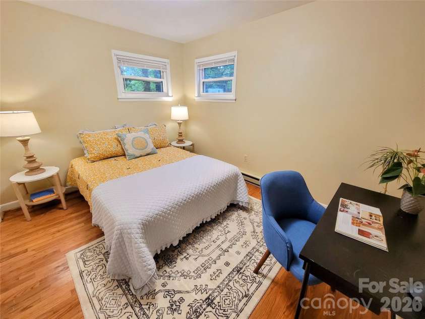 45 Browndale Road, Asheville, NC 28805.  MLS# CAR4383844, YatesRealty ID 25484. Master Bedroom