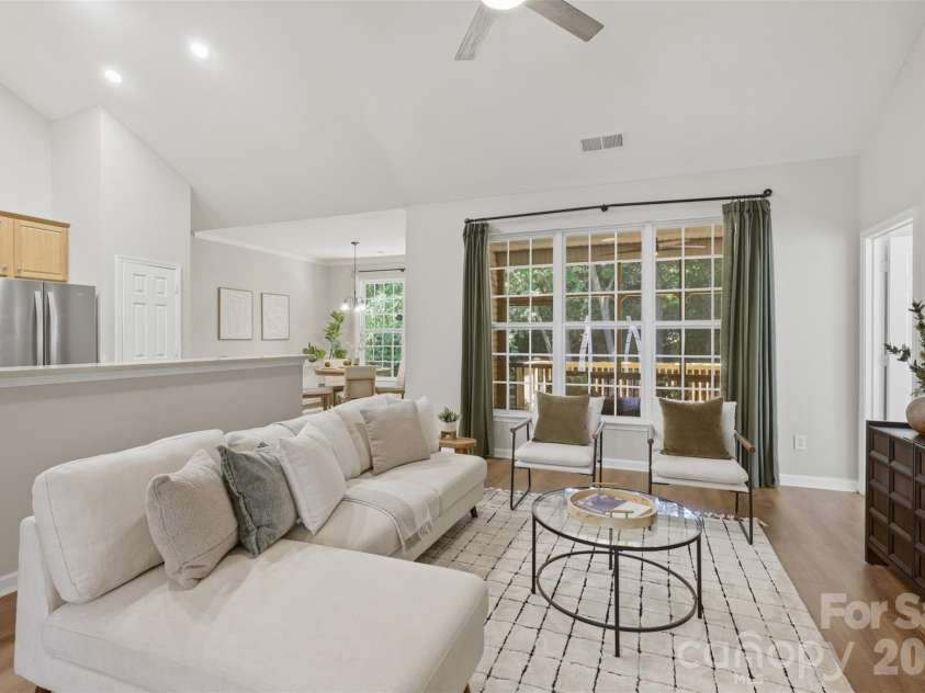2454 Carmathen Road, Charlotte, NC 28269.  MLS# CAR4353885, YatesRealty ID 25486. 