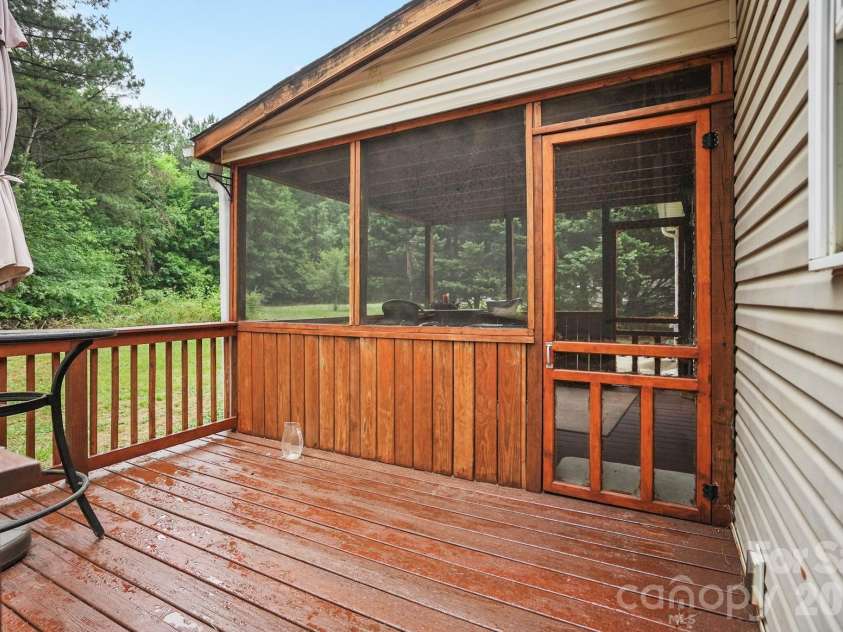 4376 Scenic View Court, Iron Station, NC 28080.  MLS# CAR4366648, YatesRealty ID 25487. 
