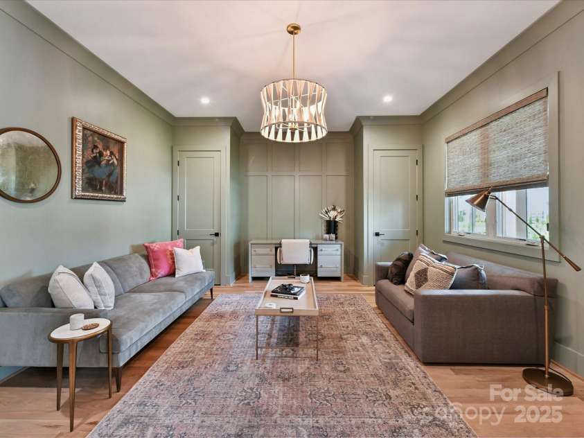 615 Melbourne Court, Charlotte, NC 28209.  MLS# CAR4279711, YatesRealty ID 25487. Guest Bedroom/Office
