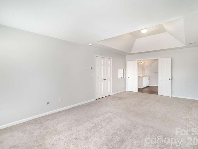 14413 Asheton Creek Drive, Charlotte, NC 28273.  MLS# CAR4386391, YatesRealty ID 25488. 