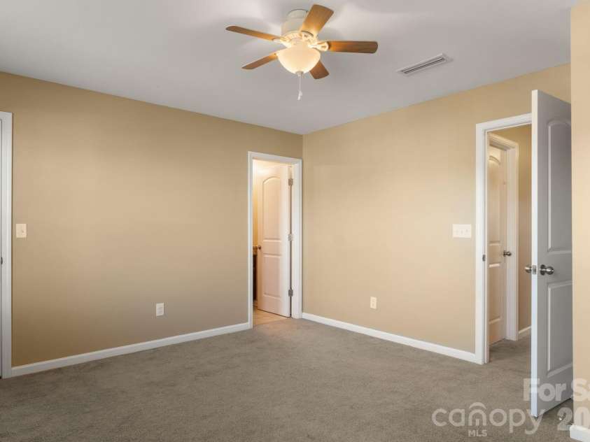1491 Hyacinthia Lane, Rock Hill, SC 29730.  MLS# CAR4386443, YatesRealty ID 25489. 