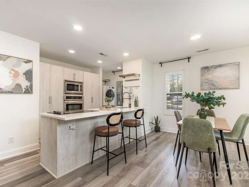 1533 Briar Creek Road, Charlotte, NC 28205.  MLS# CAR4255020, YatesRealty ID 25489. 