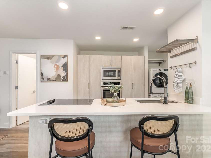 1533 Briar Creek Road, Charlotte, NC 28205.  MLS# CAR4255020, YatesRealty ID 25489. 