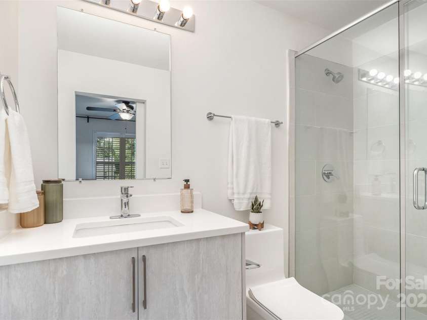 1533 Briar Creek Road, Charlotte, NC 28205.  MLS# CAR4255020, YatesRealty ID 25489. 