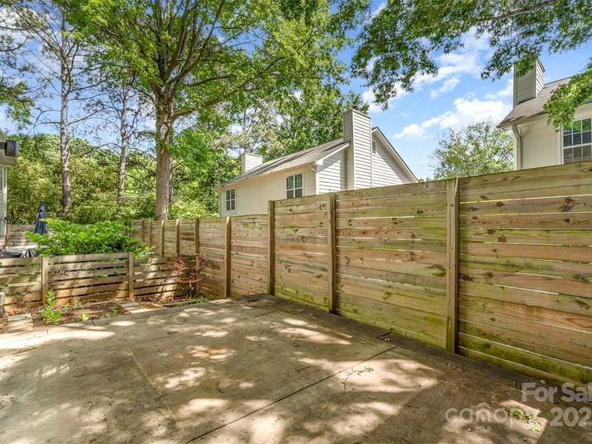1533 Briar Creek Road, Charlotte, NC 28205.  MLS# CAR4255020, YatesRealty ID 25489. 