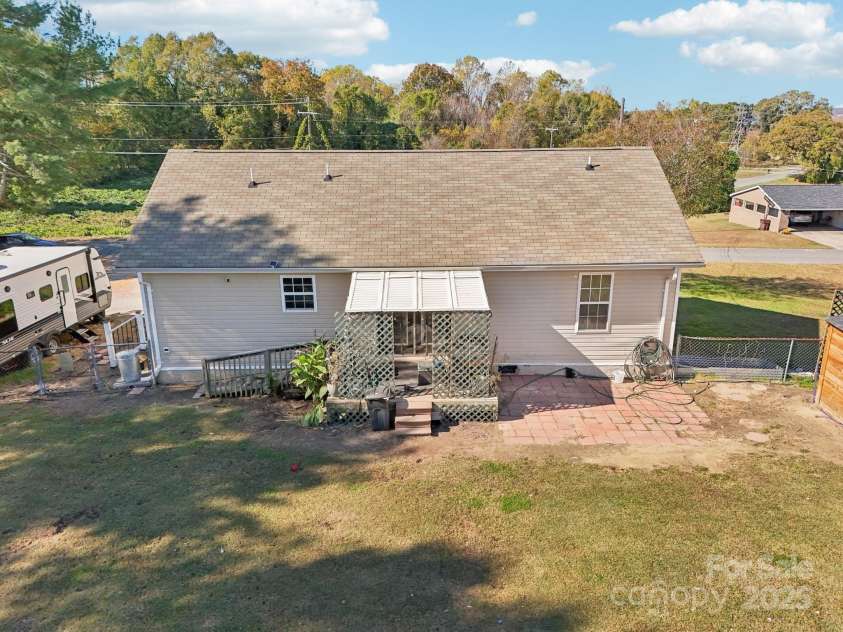 106 Williams Road, Kings Mountain, NC 28086.  MLS# CAR4320404, YatesRealty ID 2549. 