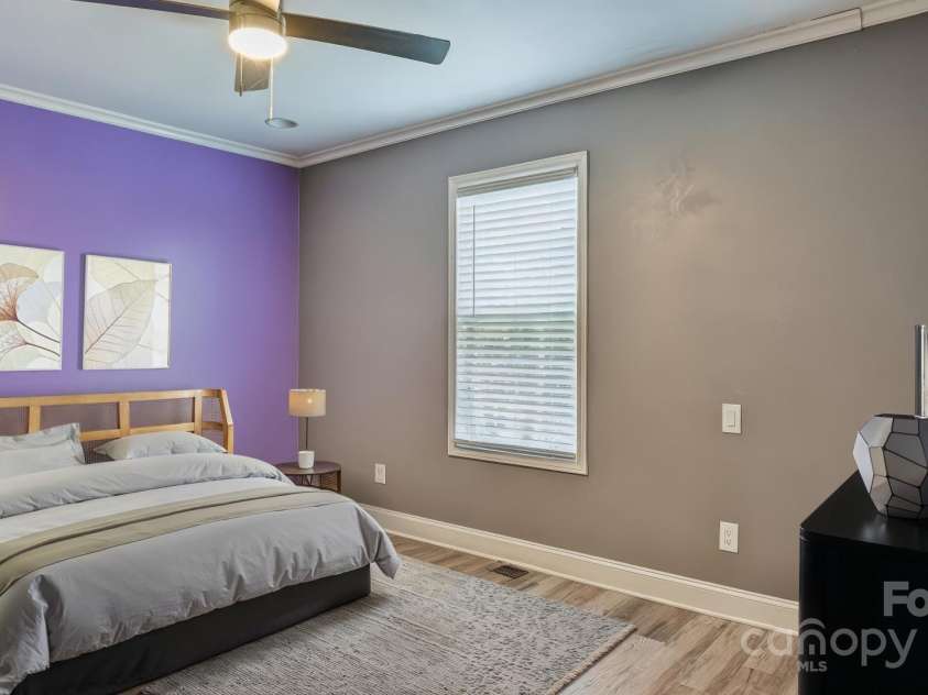 106 Williams Road, Kings Mountain, NC 28086.  MLS# CAR4320404, YatesRealty ID 2549. Primary bedroom