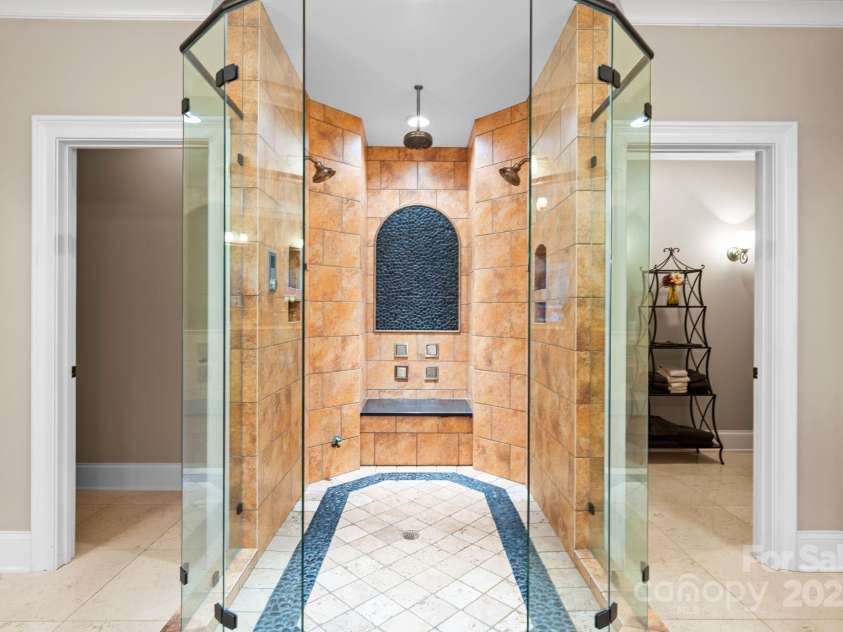 237 Wilson Lake Road, Mooresville, NC 28117.  MLS# CAR4218065, YatesRealty ID 2549. Giant Shower