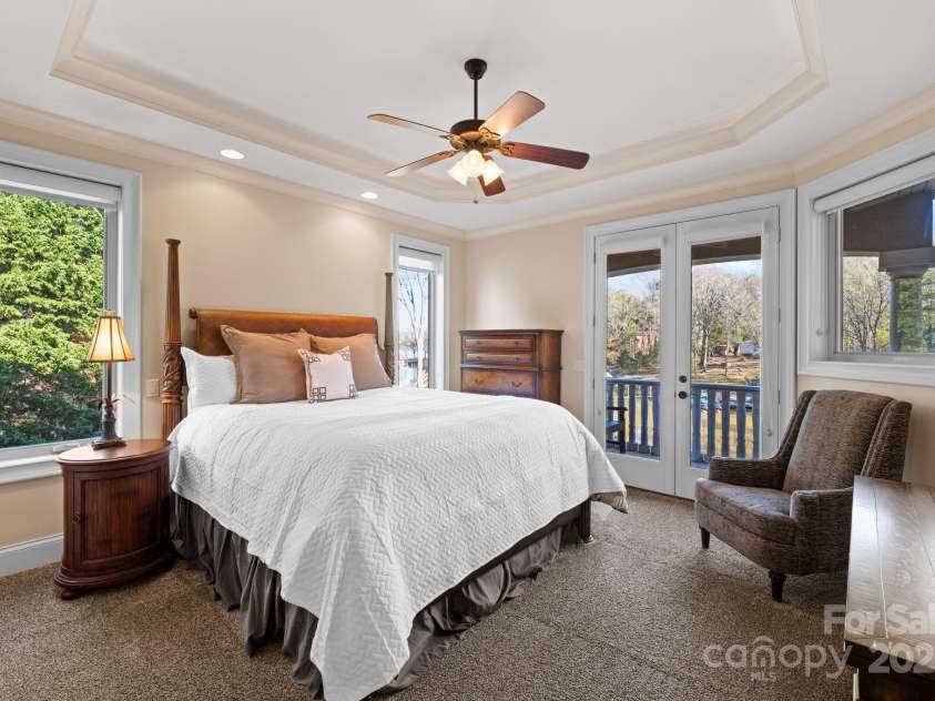 237 Wilson Lake Road, Mooresville, NC 28117.  MLS# CAR4218065, YatesRealty ID 2549. Second Primary Suite on Main