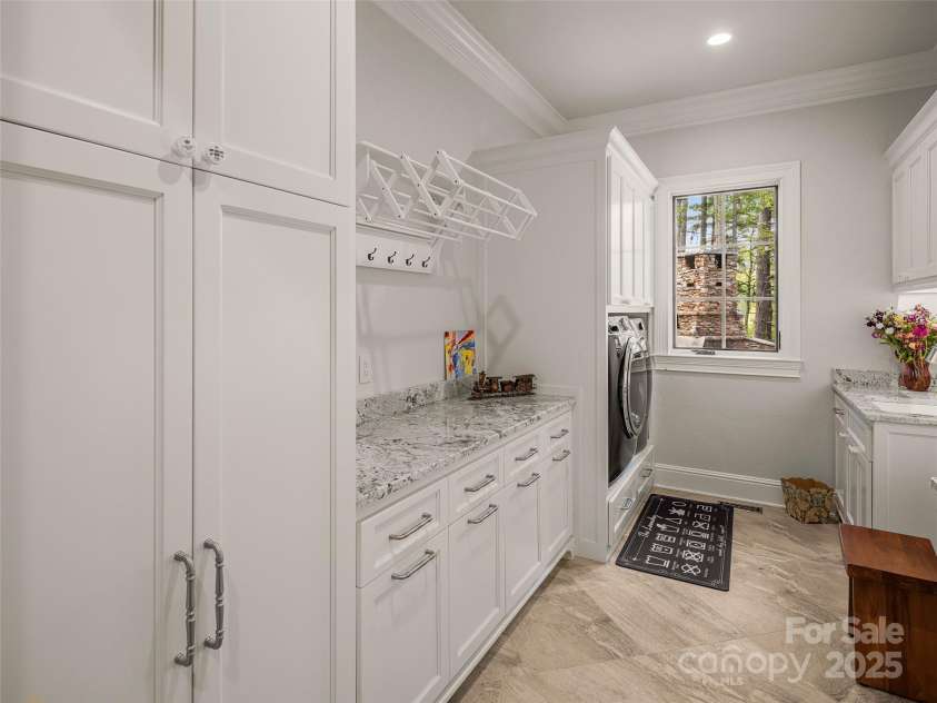 41 Bear Flower Trail, Arden, NC 28704.  MLS# CAR4251322, YatesRealty ID 25491. 