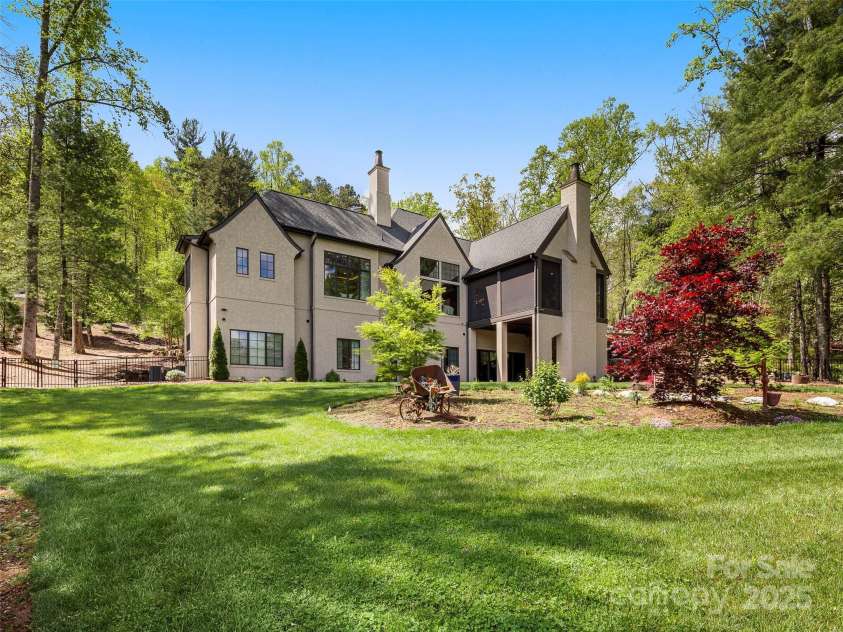 41 Bear Flower Trail, Arden, NC 28704.  MLS# CAR4251322, YatesRealty ID 25491. 